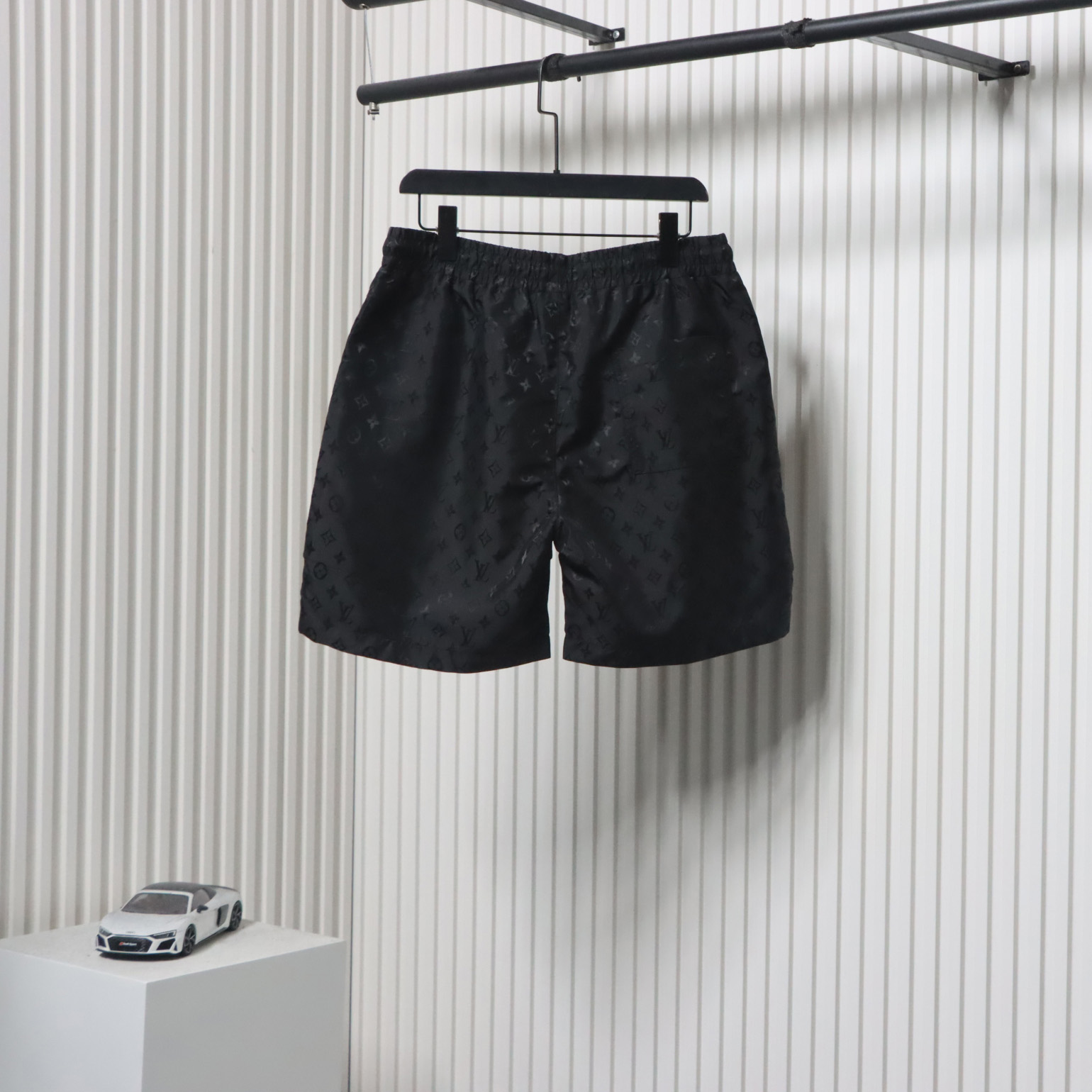 Louis Vuitton all over print monogram zip up shorts