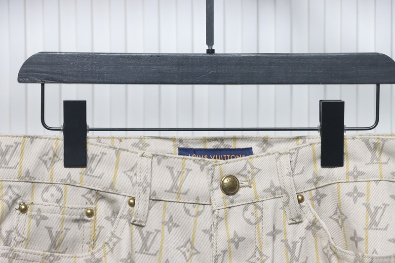 Louis Vuitton catwalk collaboration Japanese shorts