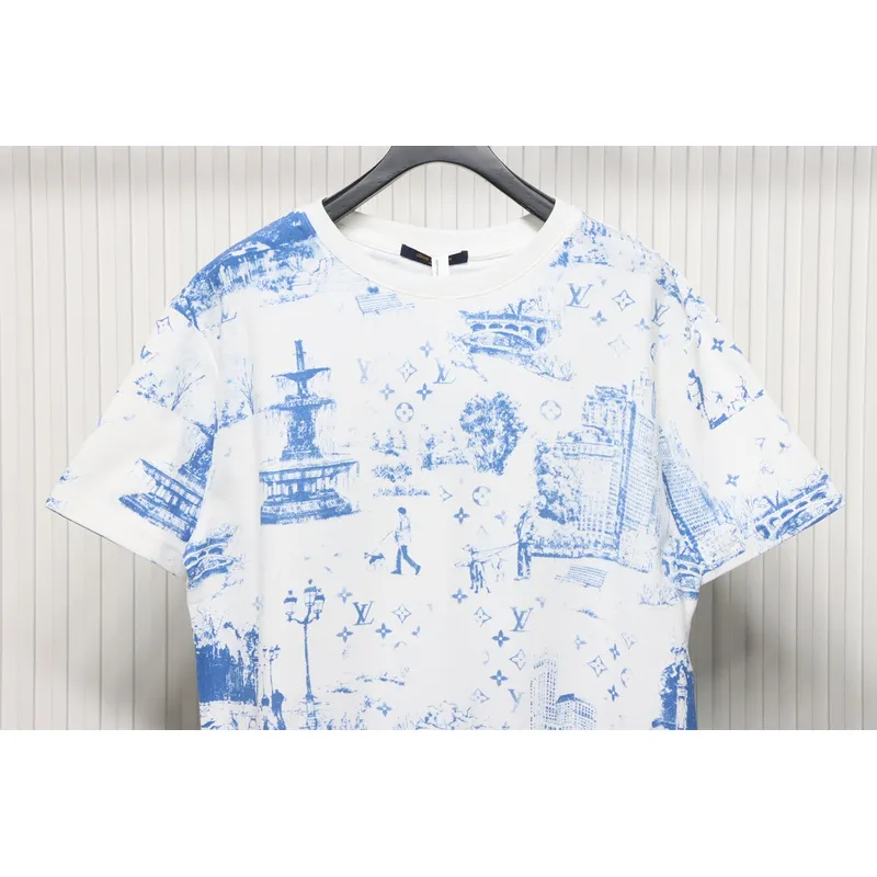 Louis Vuitton Dog Walking Print Short Sleeve