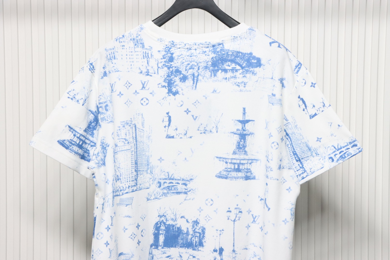 Louis Vuitton Dog Walking Print Short Sleeve