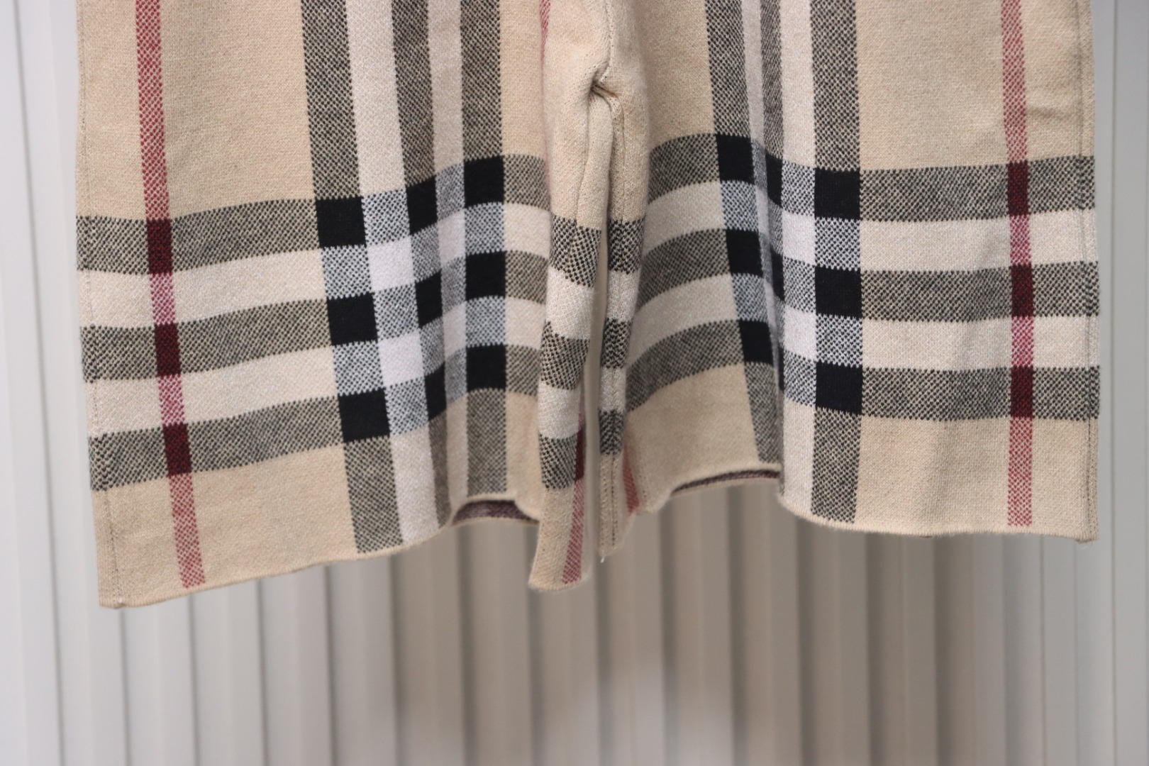 Burberry Large check knit shorts