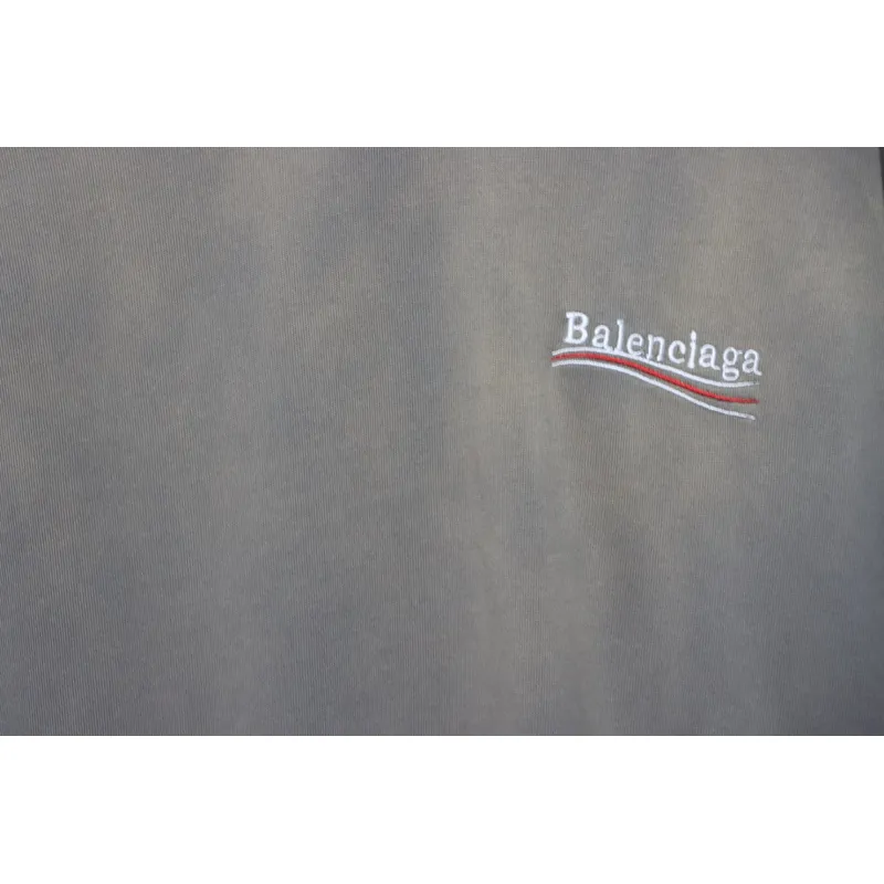 Balenciaga 25ss washed cola embroidery fried color hole short-sleeved T-shirt brown