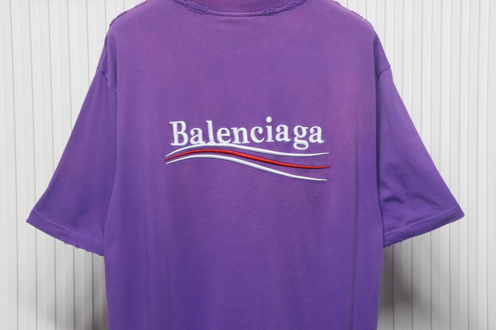 Balenciaga 25ss washed cola embroidery fried color hole short-sleeved T-shirt purple