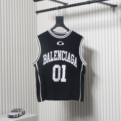 Balenciaga wool intarsia basketball vest 02
