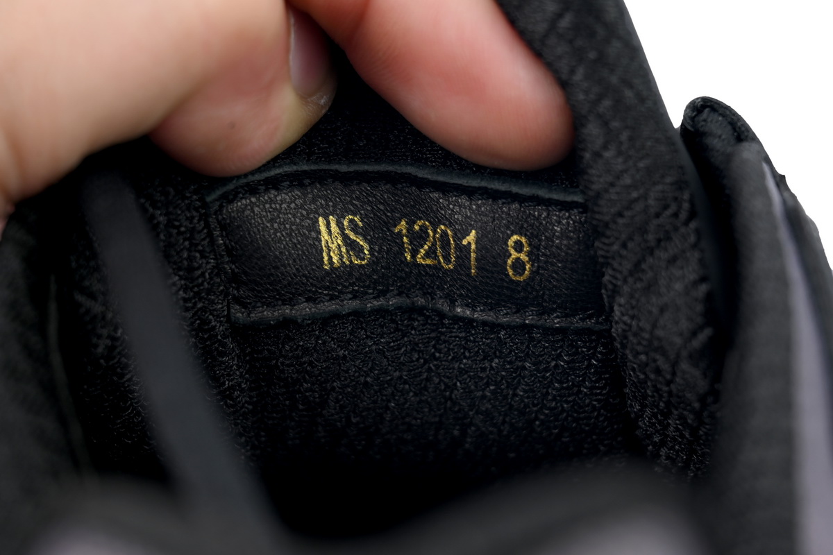 PK God Batch Louis Vuitton Run Tatic lack Silver