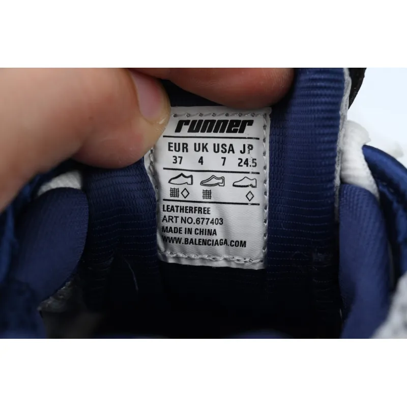 PK God Batch Balenciaga Runner 677403 W2RN1 0080