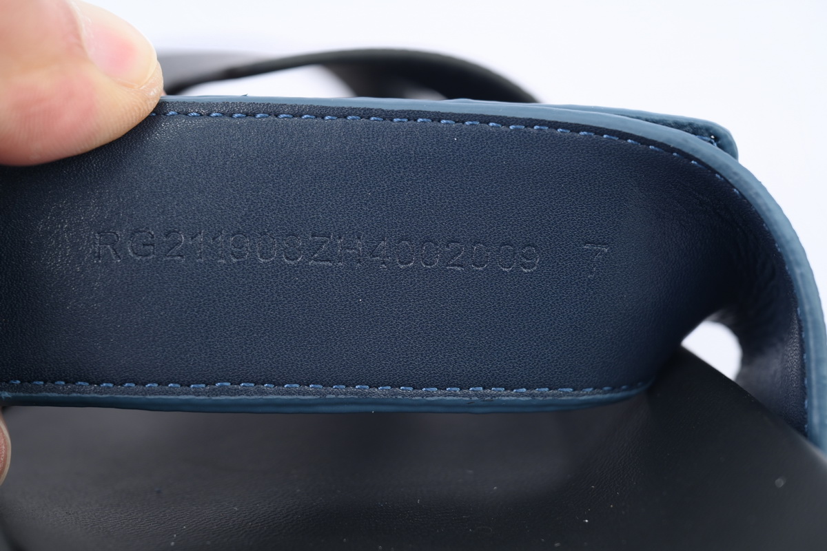 Hermes Flat Slippers Black Blue