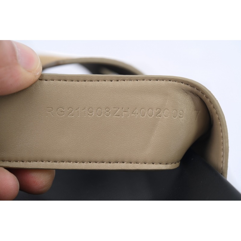  Hermes flat flip flops Khaki