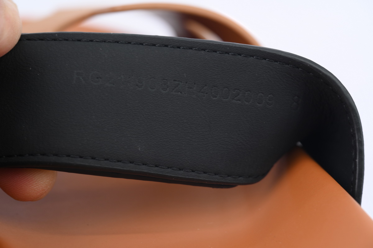 Hermes Khaki Black flip flops