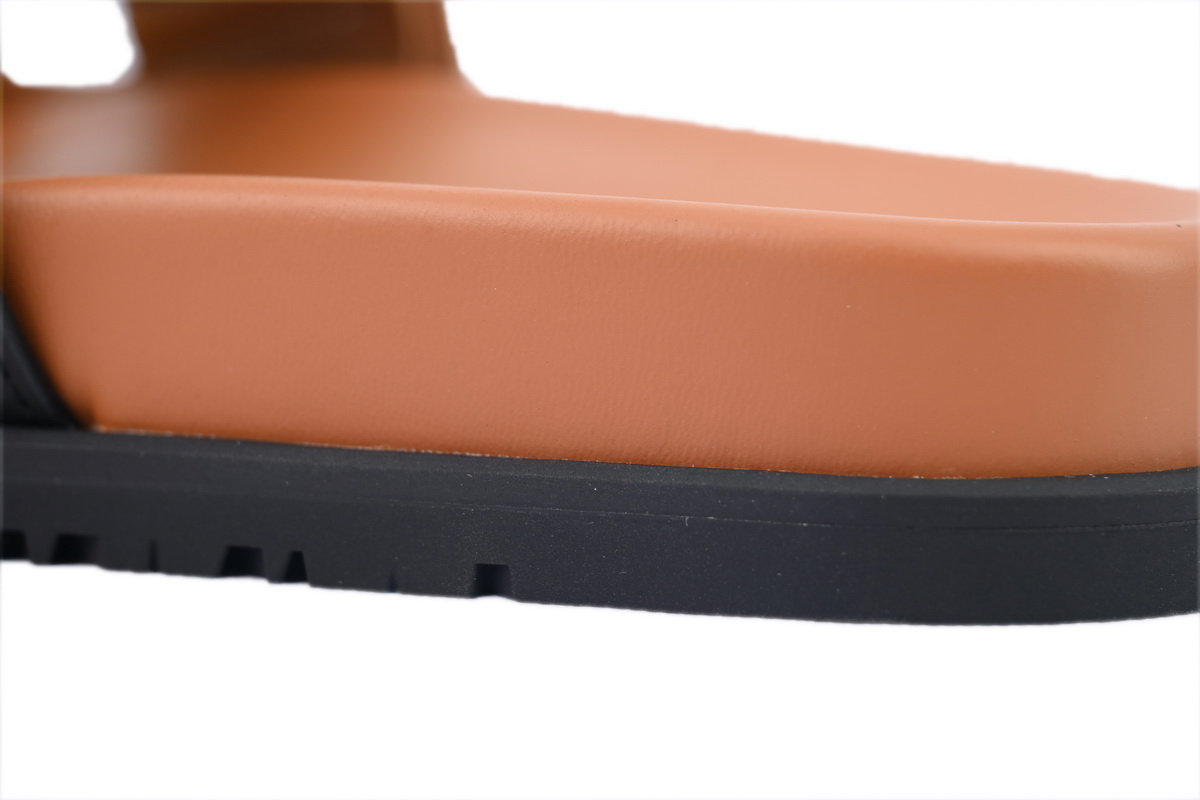 Hermes Khaki Black flip flops