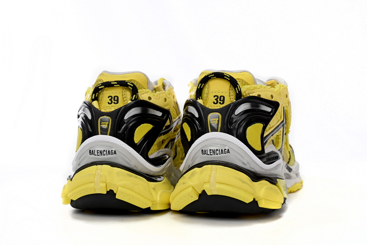 PK God Batch Balenciaga Runner Black Yellow 677402 W2RD3 0510