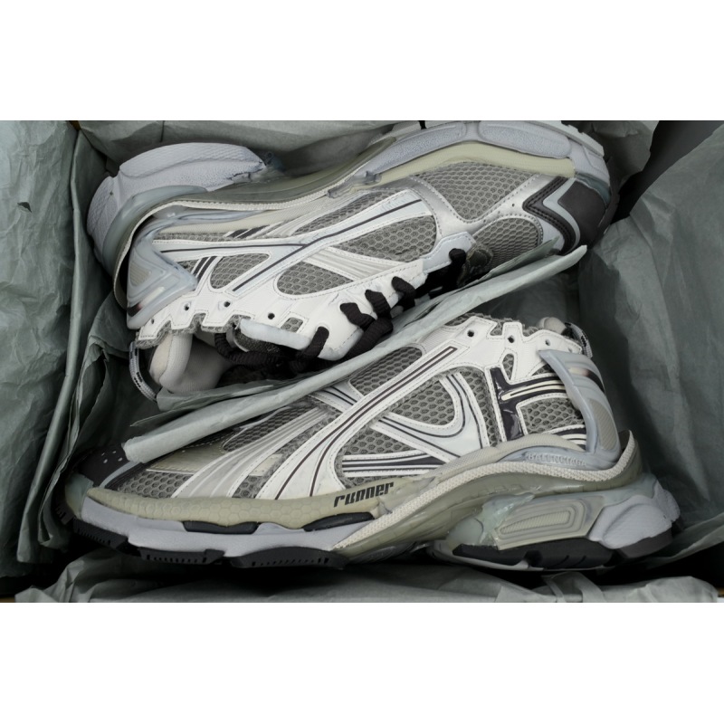PK God Batch Balenciaga Runner Sneaker Grey 772774 W3RMU 2000