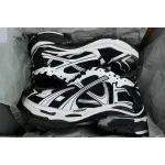 PK God Batch Balenciaga Runner Sneaker 'White Black' 772774 W3RMU 9010