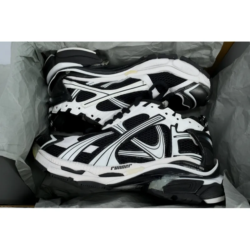 PK God Batch Balenciaga Runner Sneaker 'White Black' 772774 W3RMU 9010