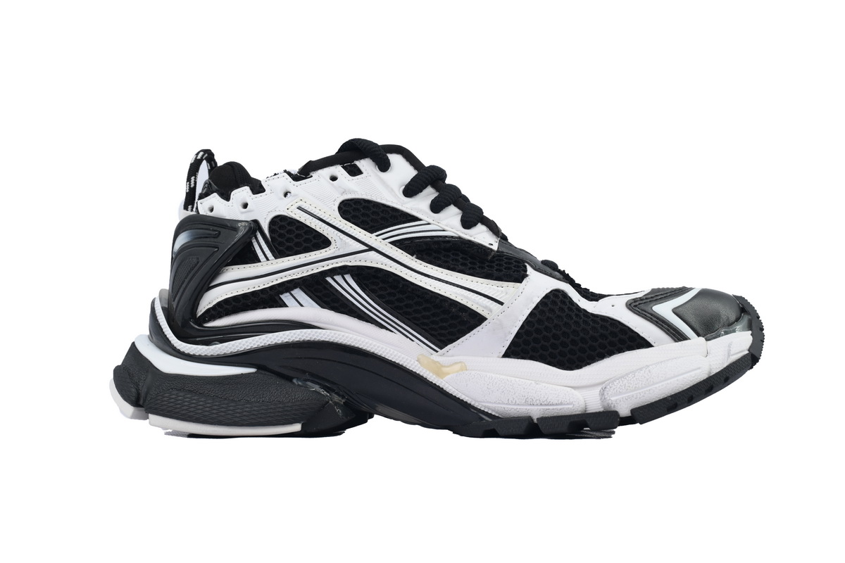 PK God Batch Balenciaga Runner Sneaker 'White Black' 772774 W3RMU 9010