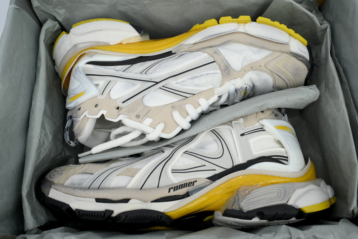 PK God Batch Balenciaga Runner Sneaker 'White Yellow' 772767 W3RNY 9170