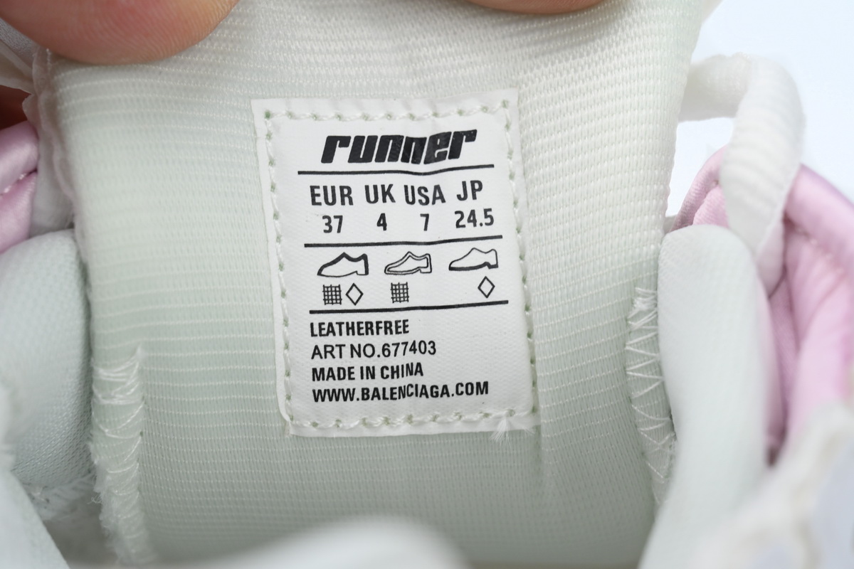 PK God Batch Balenciaga Runner White Pink 677403W3RB39059