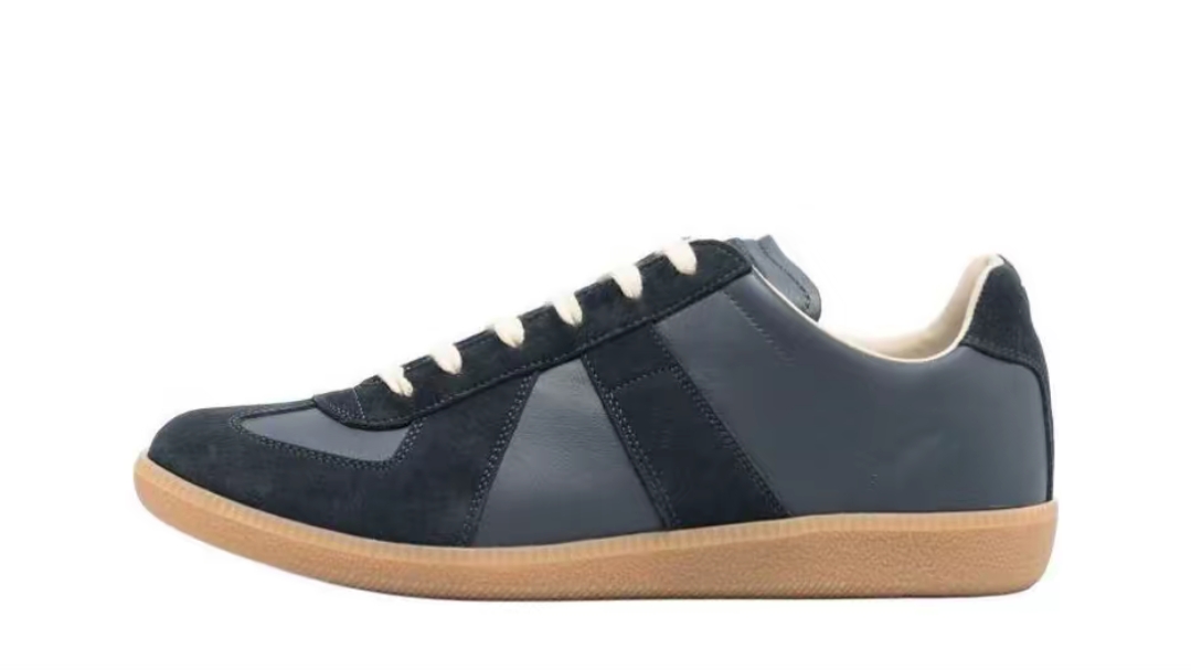 Maison Margiela Dark Blue Gat Sneakers