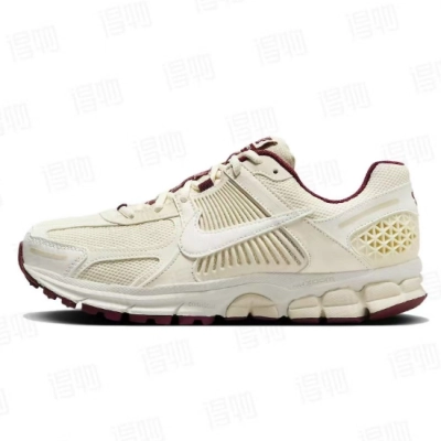 Nike  Air Zoom Vomero 5 'Valentine's Day' HF0737-111 01