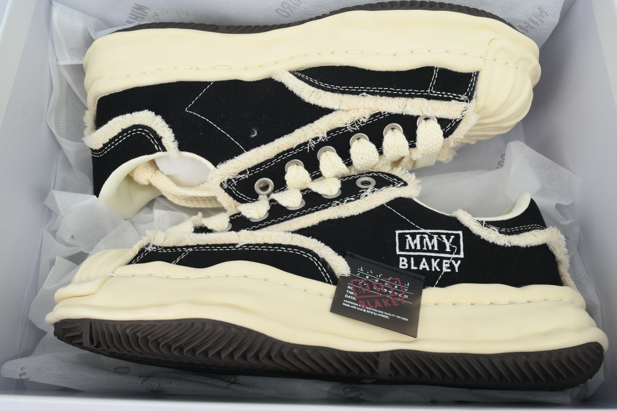 PK God Batch MIHARA YASUHIRO Black Tail NO.766