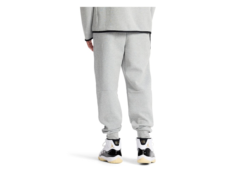 Nike Sportswear Tech Fleece Full Zip Hoodie & Joggers Set Grey