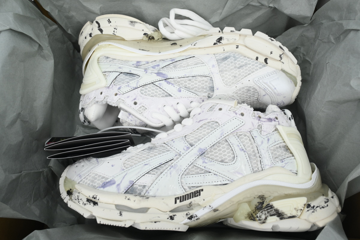 PK God Batch Balenciaga Runner Sneaker White Graffiti 772767 W3RNY 2301