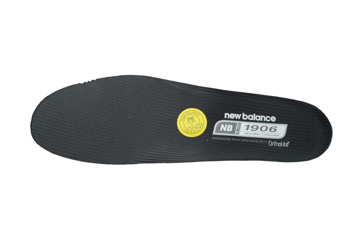 New Balance 1906R 'China Smu' M1906RGP