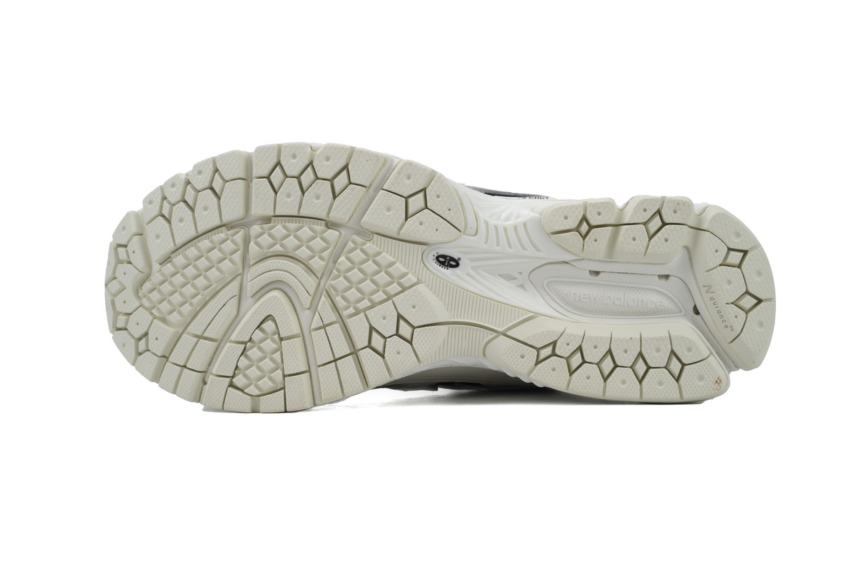 New Balance 1906R Polka Dot Pack - Sea Salt M1906RPC