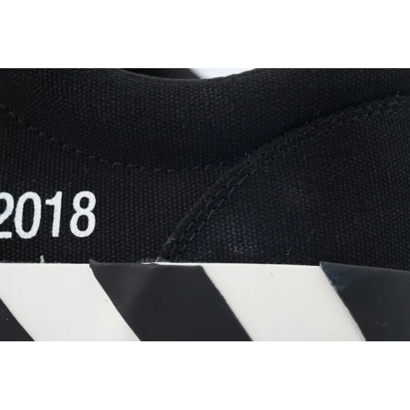 PK God Batch Off-White Vulc Low Top 'Black' OMIA085E183510011000