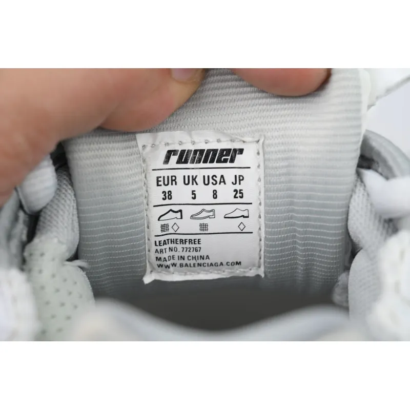 PK God Batch Balenciaga Runner Sneaker Gradient Yellow Powder 772767 WRUNG 9517