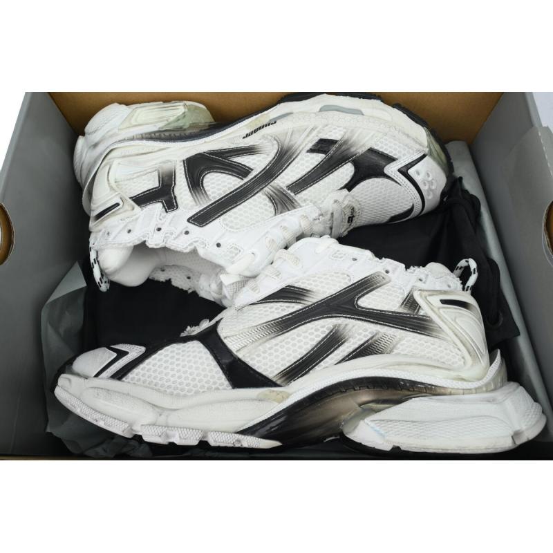 PK God Batch Balenciaga Runner Sneaker 'Gradient - White Black' 772774 WRUNG 9010