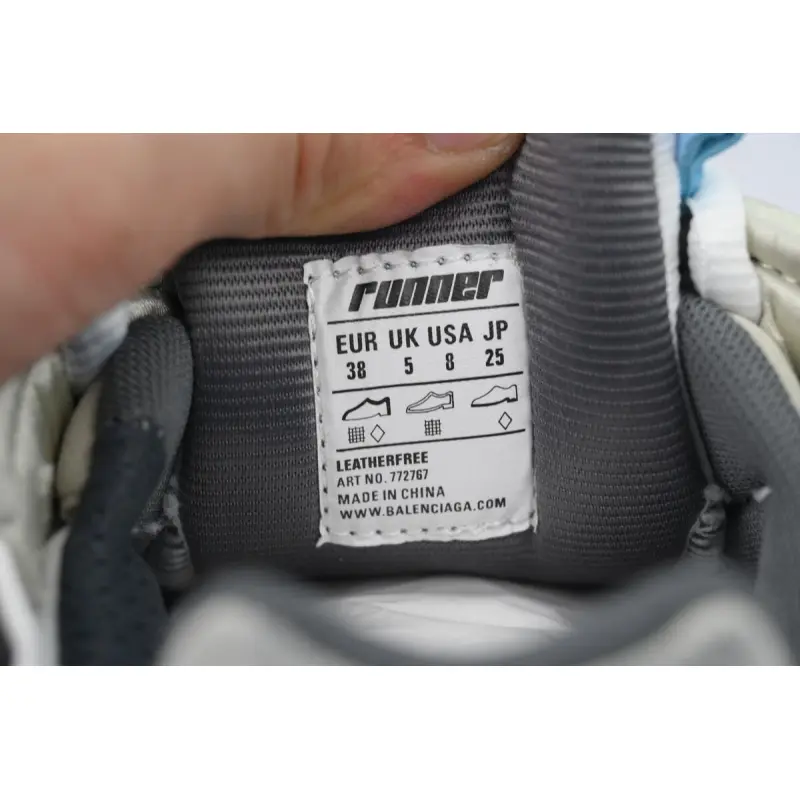 PK God Batch Balenciaga Runner Sneaker Lan Bai Hei 772767 W3RNY 0623