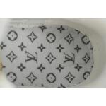 PK God Batch Louis Vuitton Skate Horse Hair Apricot Diamond