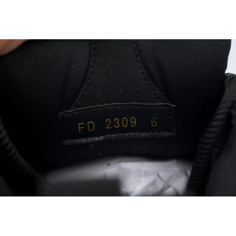 PK God Batch Louis Vuitton Skate Horse Hair Black Diamond