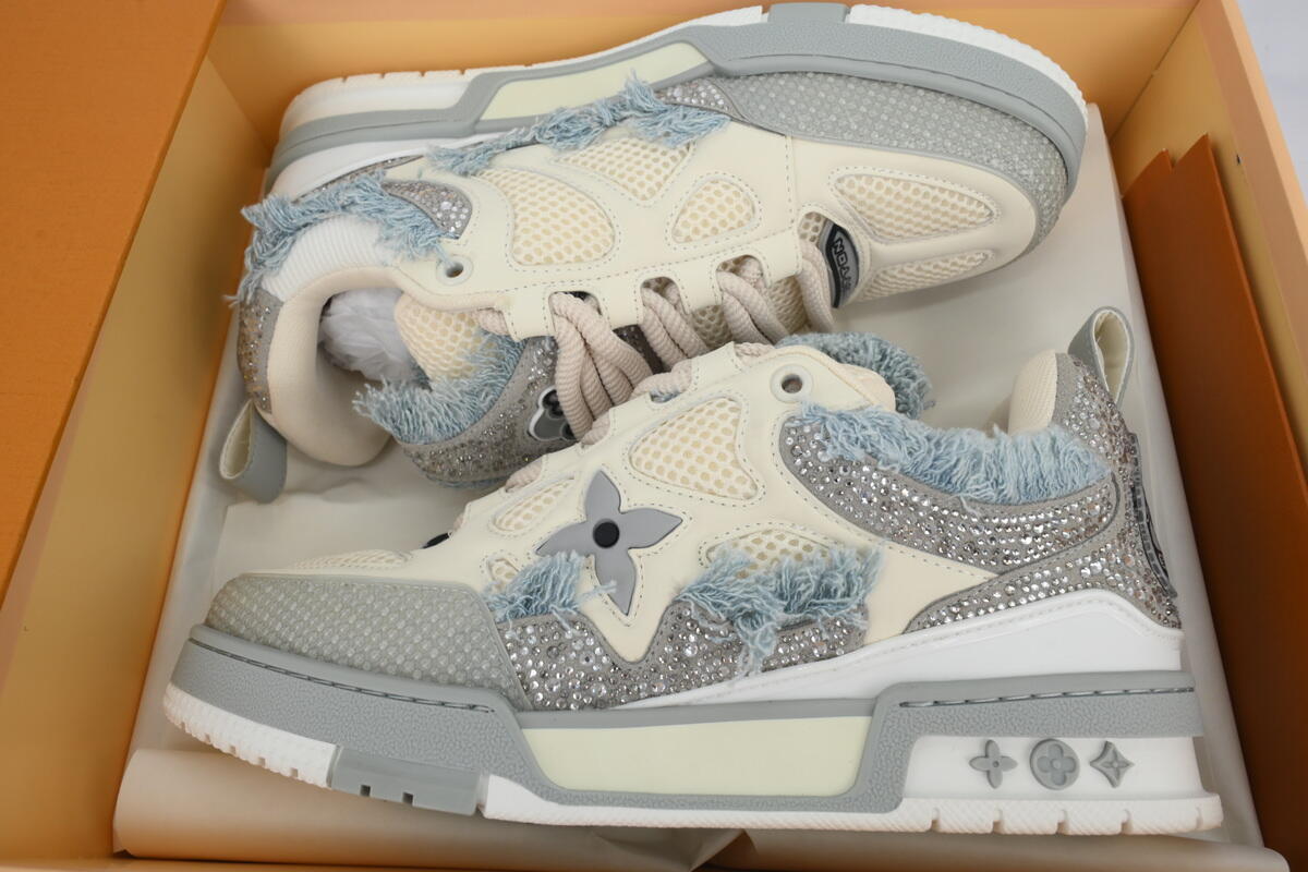 PK God Batch Louis Vuitton Skate Horse Hair Gray White Diamond