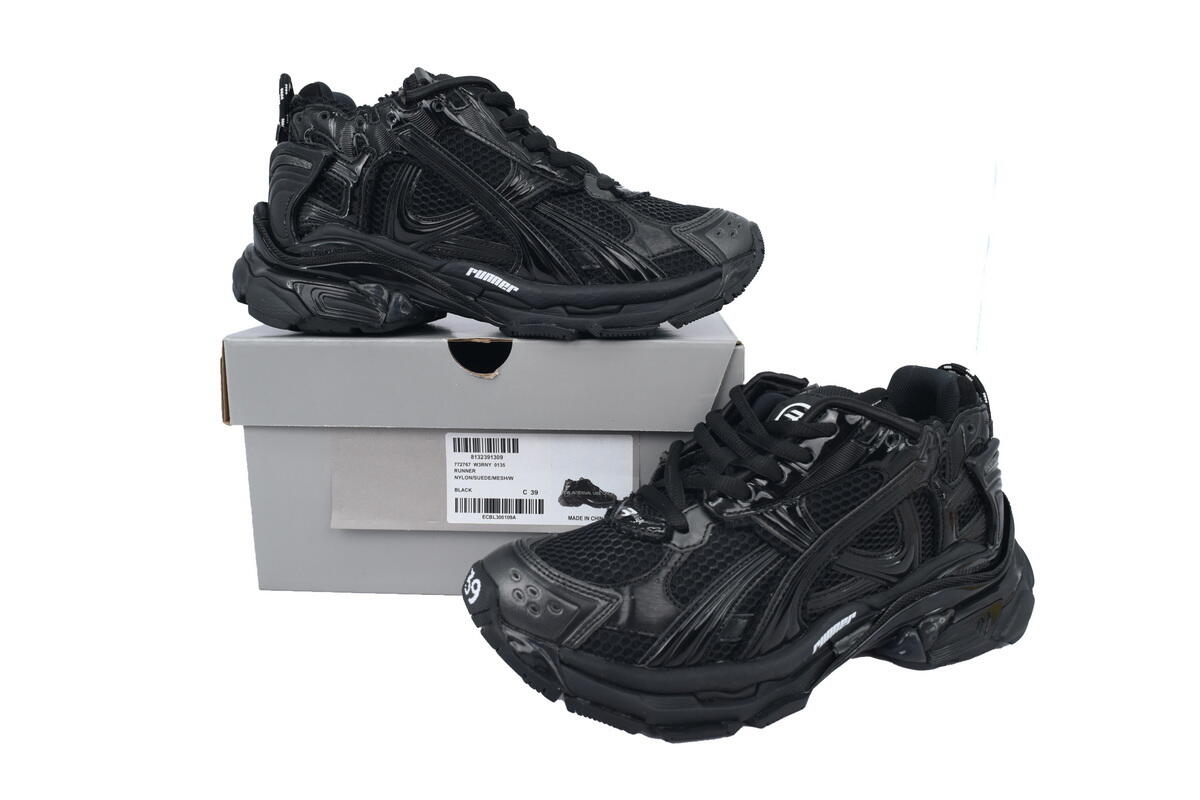 PK God Batch Balenciaga Runner Sneaker All Black 772767 W3RNY 0135