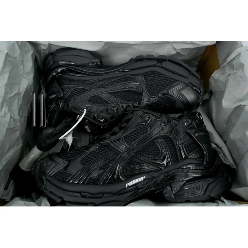 PK God Batch Balenciaga Runner Sneaker All Black 772767 W3RNY 0135