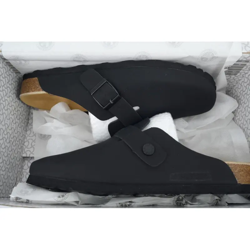 Birkenstock Boston Soft Footbed Black Oil Surface