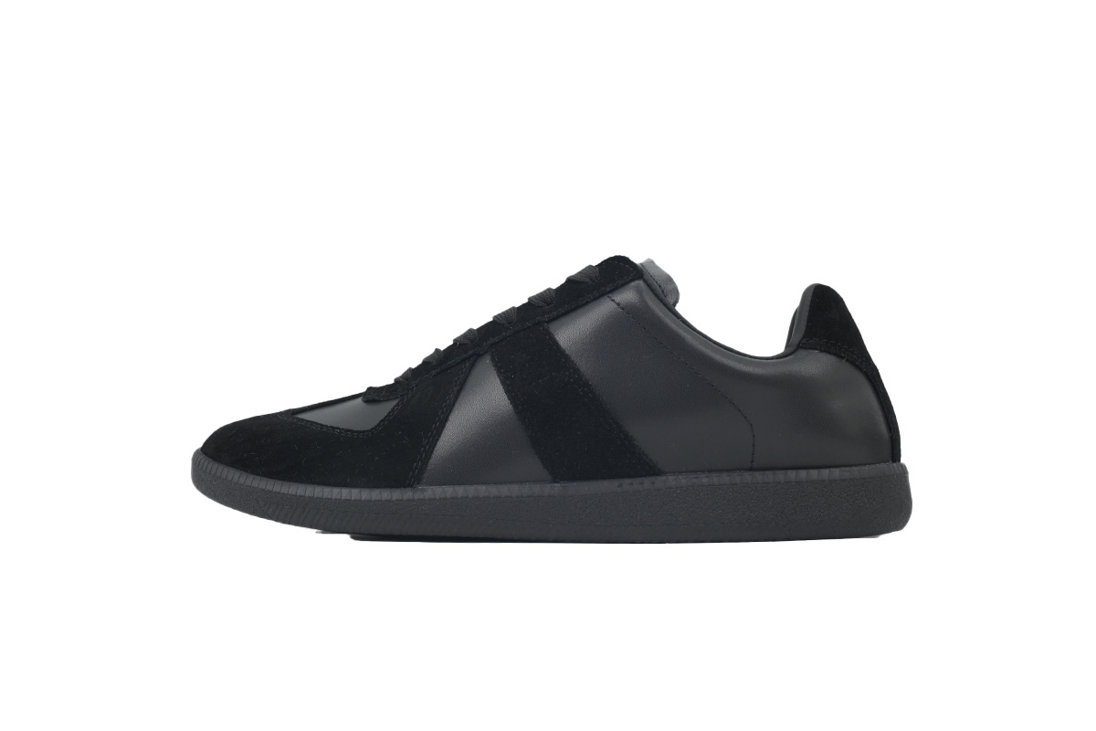 Maison Margiela All Black