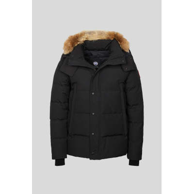 Canada Goose Wyndham Parka Black 01