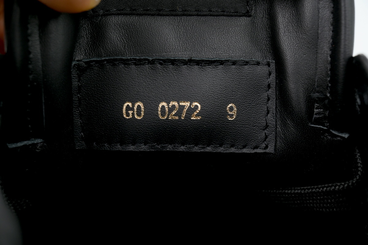 PK  God Batch  Louis Vuitton Fashion running shoes Louis Vuitton Black Illusion Color