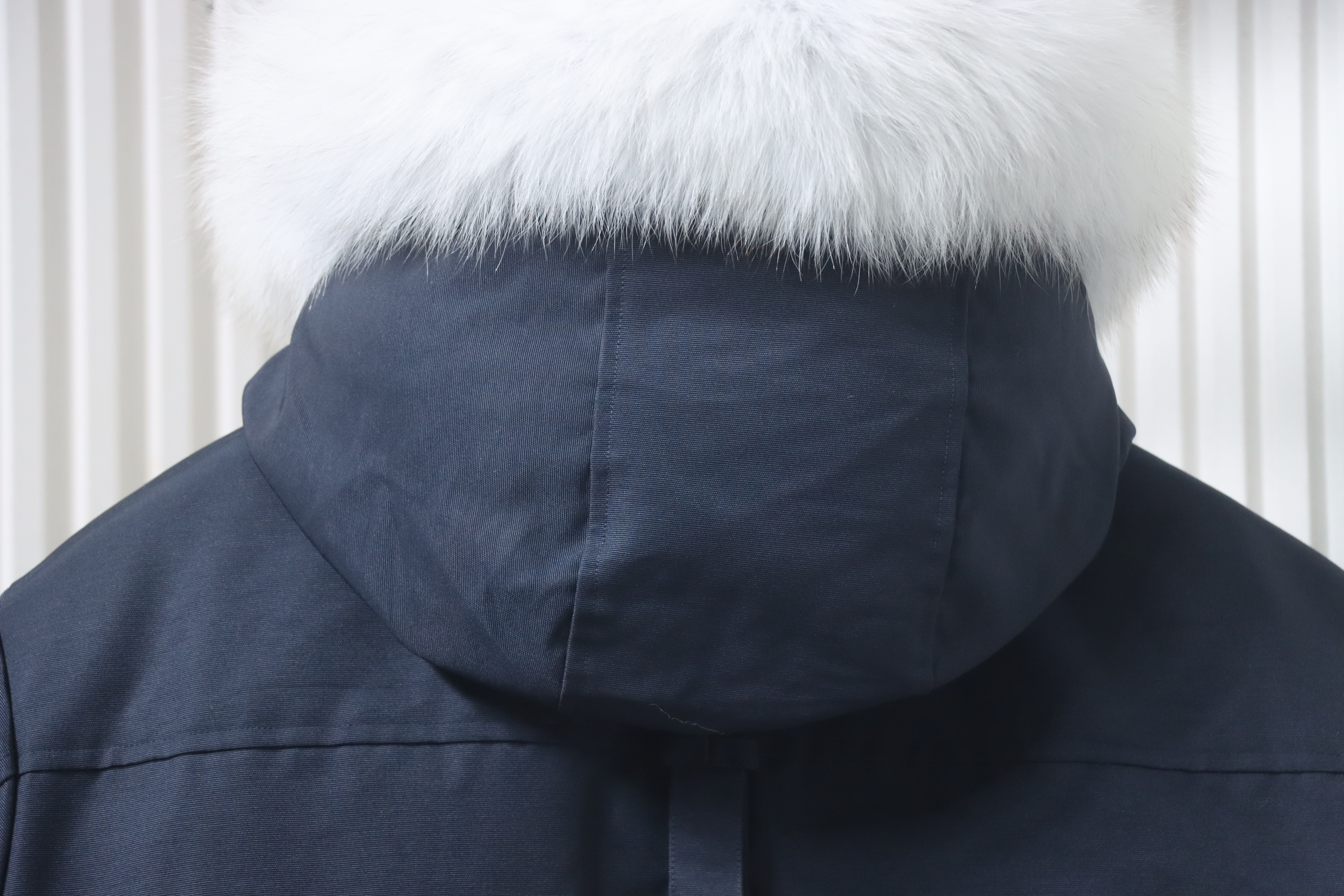 Moose knuckles Men's down jacket dark blue