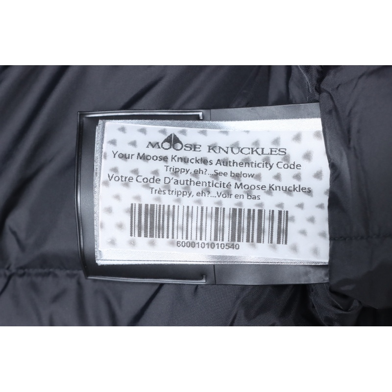 Moose  Knuckles  Stirling  Women's down jacket bright red