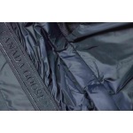   Canada Goose   Short black down jacket