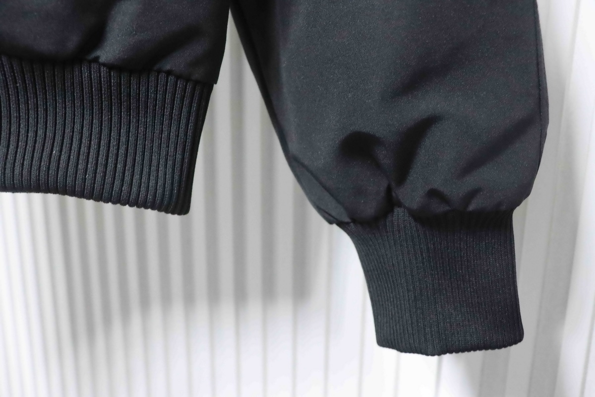 Canada Goose Short black down jacket