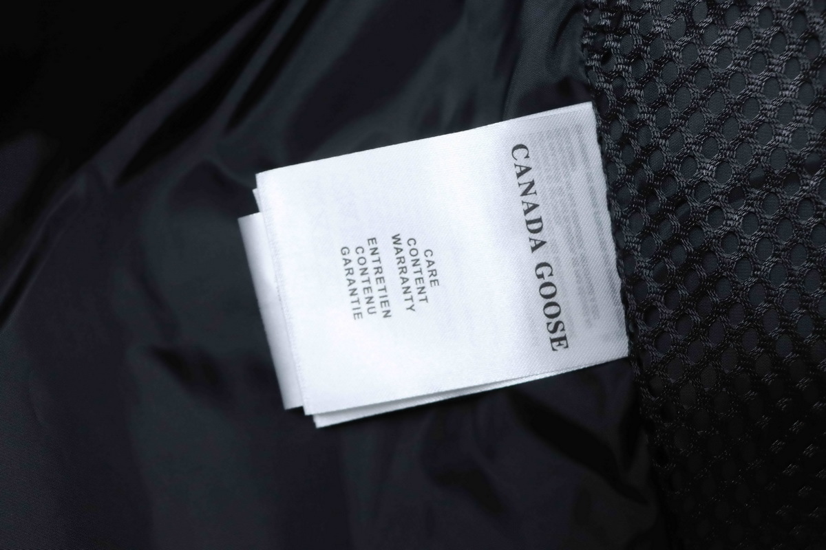  Canada Goose   Sky blue short down jacket