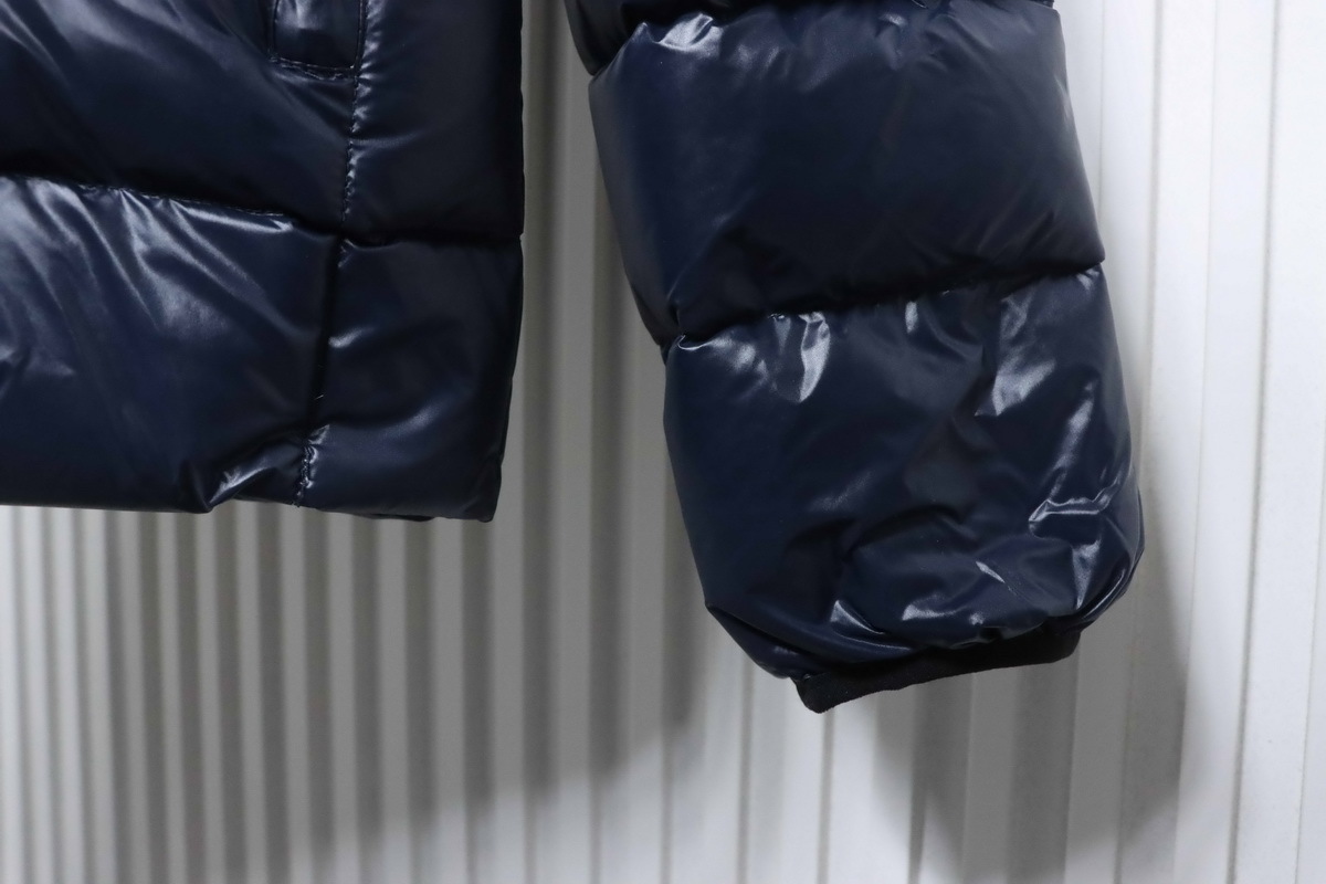  Canada Goose  Puff Plaid Down Jacket Dark Blue