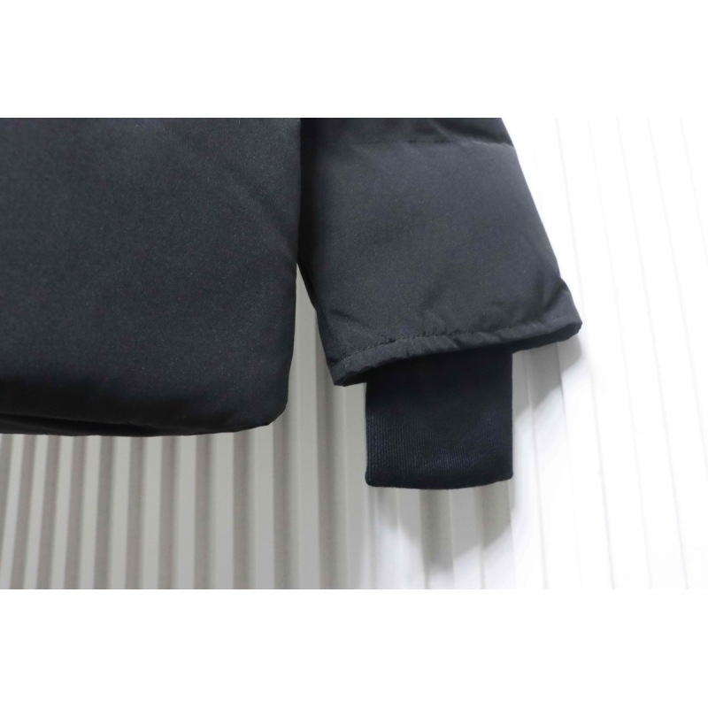  Canada goose  388M Classic Parker Down Jacket Black
