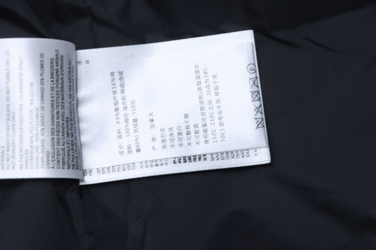  Canada goose  Mystique Down Jacket White