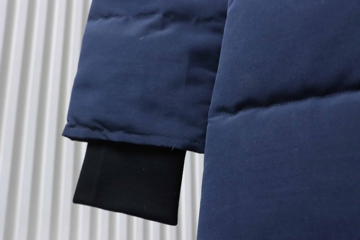  Canada goose  Mystique Down Jacket Dark Blue